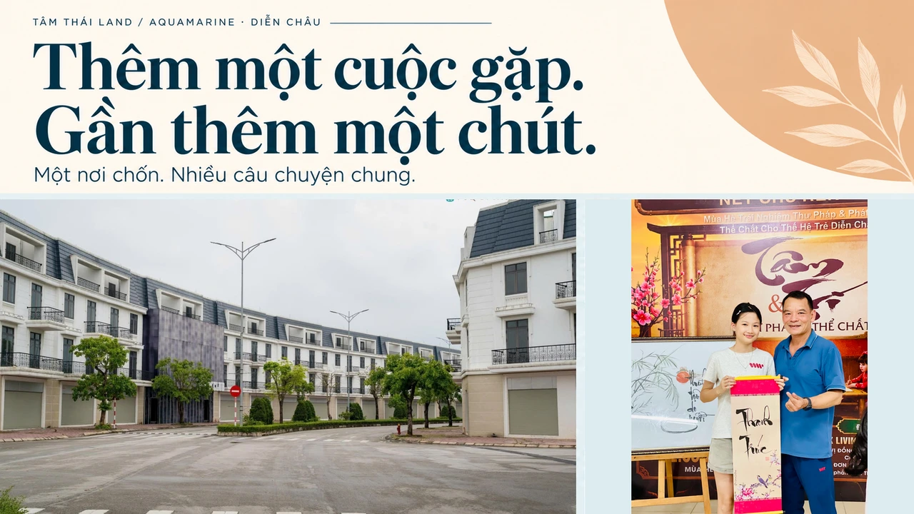 Thiết kế ghép ảnh đường và dãy nhà Aquamarine với hai người cầm tác phẩm tại buổi thư pháp ở Diễn Châu.