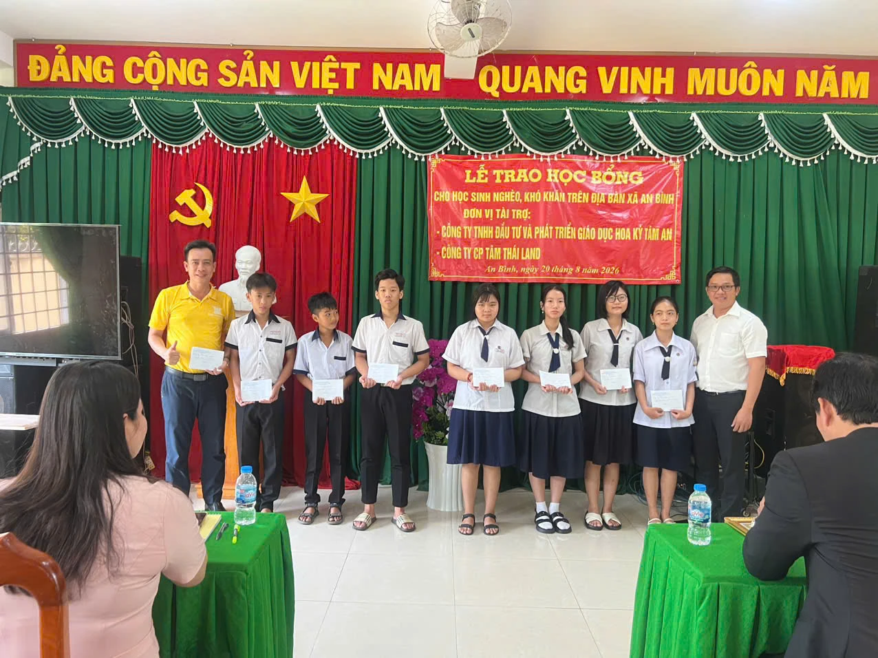 Trao học bổng cho học sinh có hoàn cảnh khó khăn tại xã An Bình năm 2026