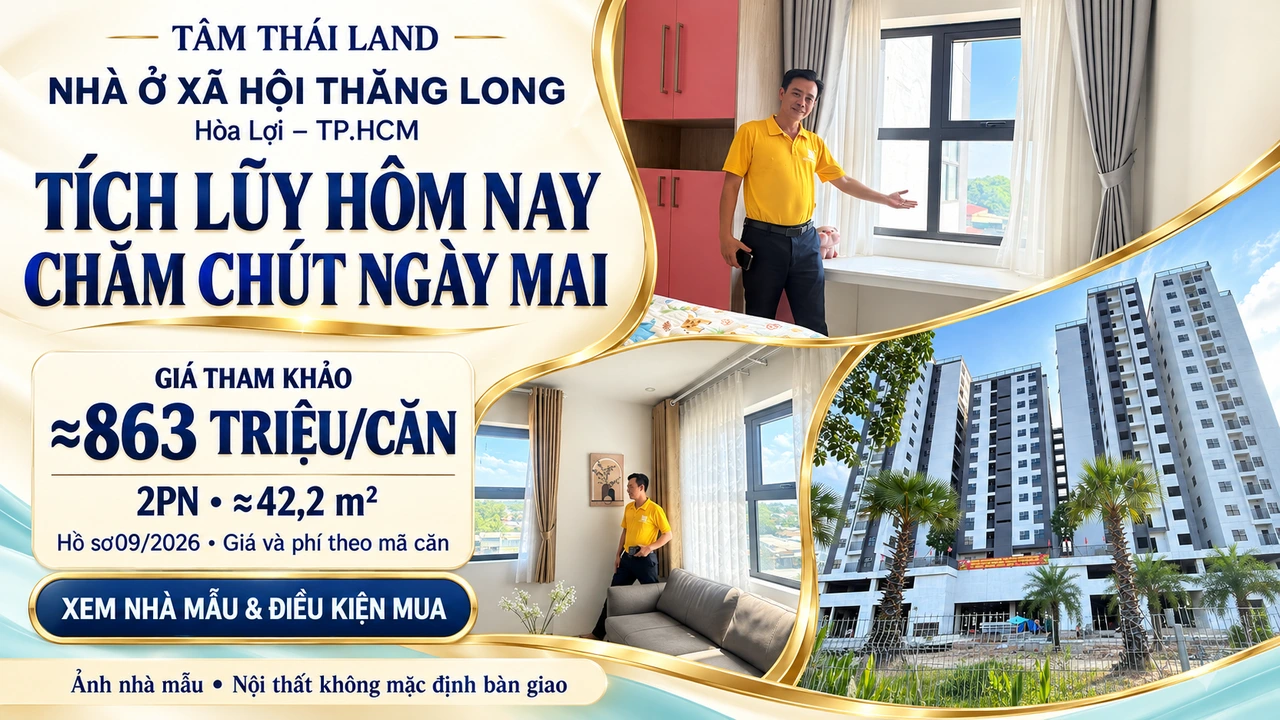 Người giới thiệu bên cửa sổ, sofa căn mẫu và mặt ngoài Thăng Long.